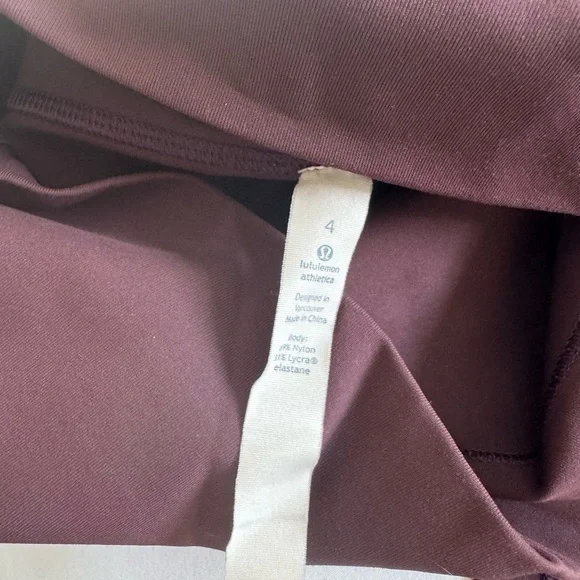 Lululemon Ombré purple Leggings - Picture 7 of 8